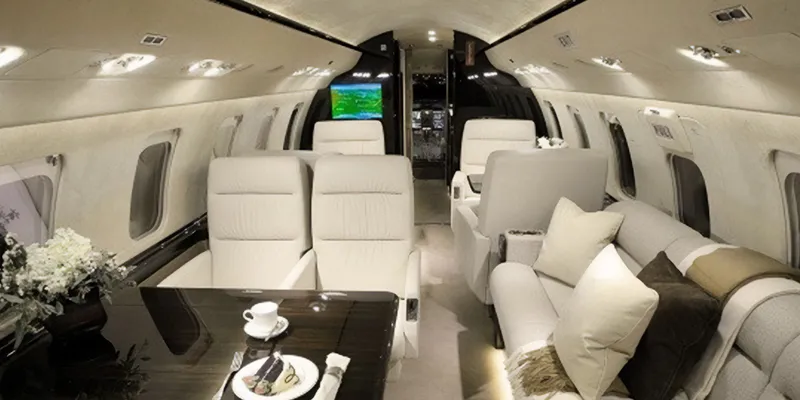 Challenger 650 interior