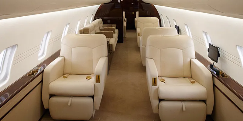 Challenger 850 interior