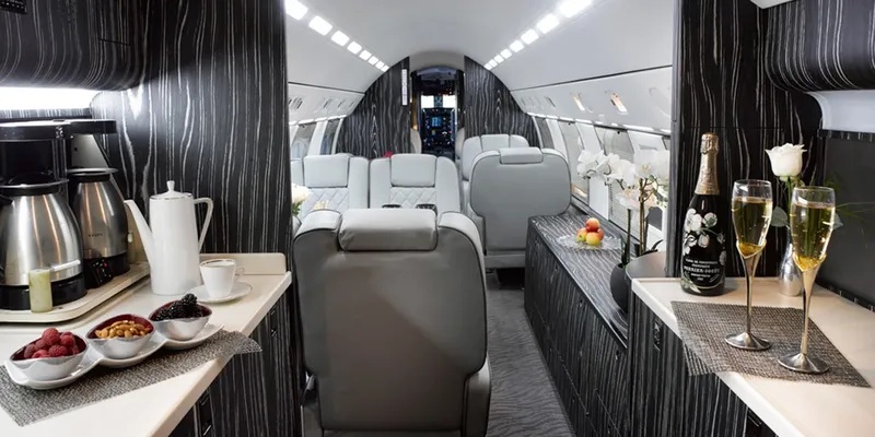 GIV-SP interior