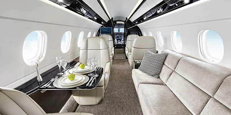 Legacy 500 interior
