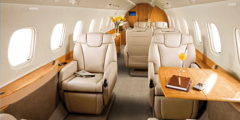 Legacy 600 interior